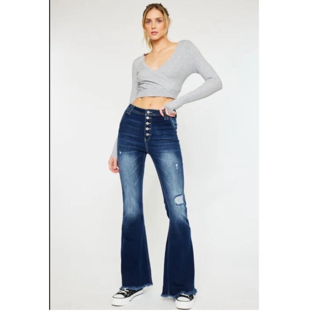 KanCan‎ High Rise Button Fly Flare Jeans Distressed Raw Hem Size 13/30